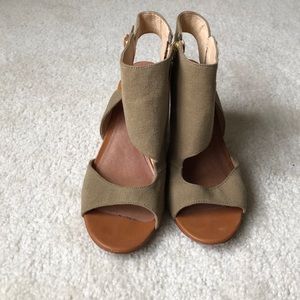 Tan open toe ankle booties